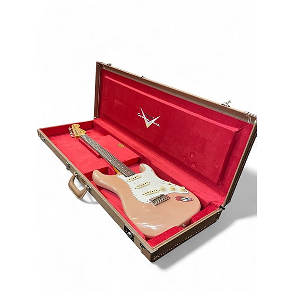 Used Fender Custom Shop 62 Journeyman  Relic Stratocaster Dirty Shell Pink Solid Body Electric Guitar