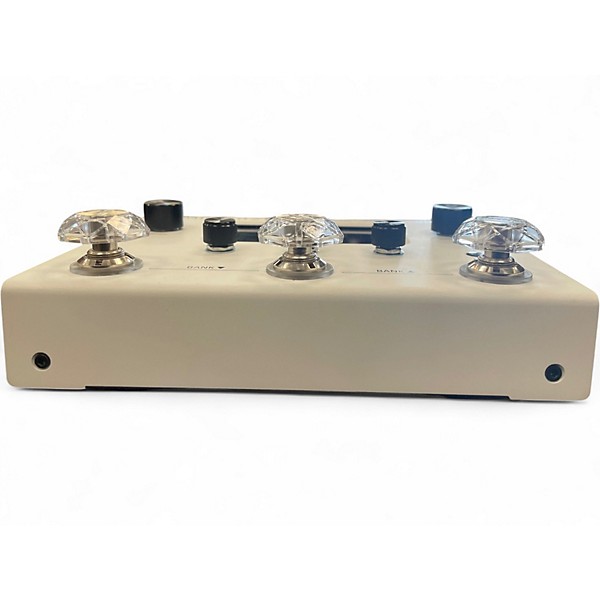 Used Hotone Effects Ampero II Stomp Effect Processor