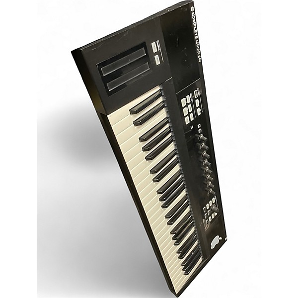 Used Native Instruments Komplete Kontrol S49 MIDI Controller