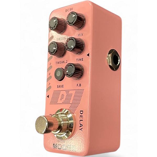 Used Mooer D7 DELAY Effect Pedal