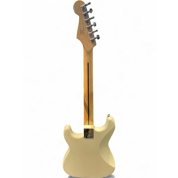 Used Squier SONIC STRAT White Solid Body Electric Guitar