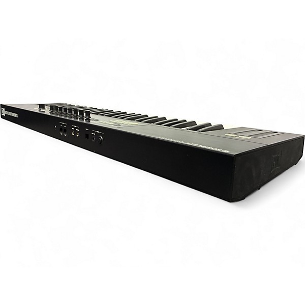 Used Native Instruments Komplete Kontrol S61 MIDI Controller