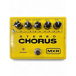 Used MXR stereo chorus Effect Pedal