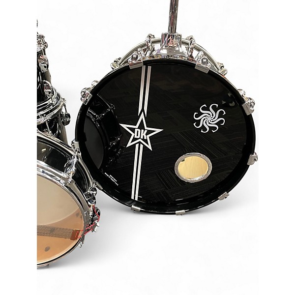 Used Sakae 5 Piece EVOLVED MAPLE 5 PIECE Black Drum Kit