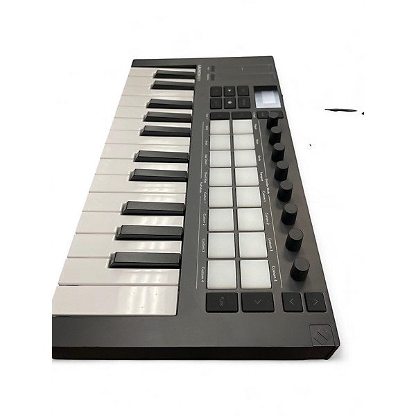 Used Novation Launchkey 25 Key MIDI Controller