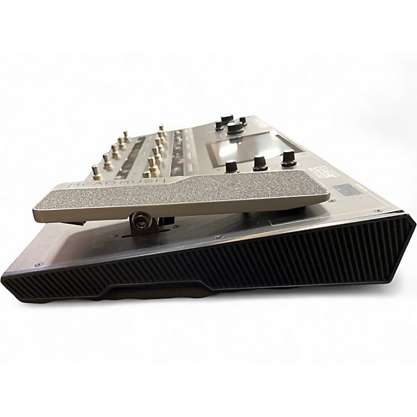 Used HeadRush PEDALBOARD Effect Processor