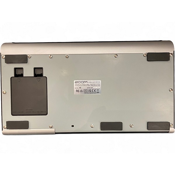 Used Zoom V6-SP Effect Processor