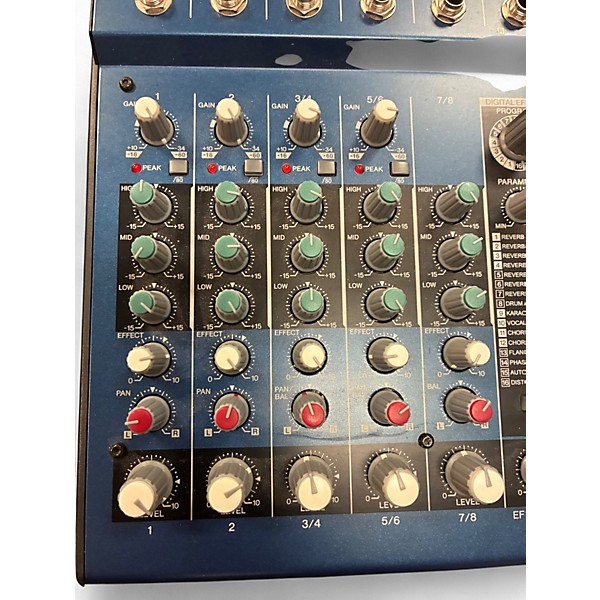 Used Yamaha MG8/2FX Unpowered Mixer