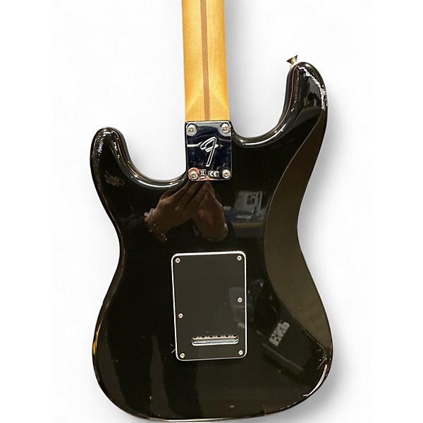 Used Fender Special Edition Player Stratocaster Black Solid Body Electric Guitar