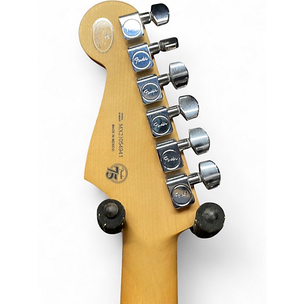 Used Fender Special Edition Player Stratocaster Black Solid Body Electric Guitar