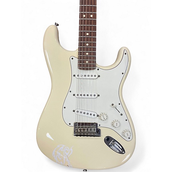 Used 2011 Fender American Standard Stratocaster Olympic White Solid Body Electric Guitar