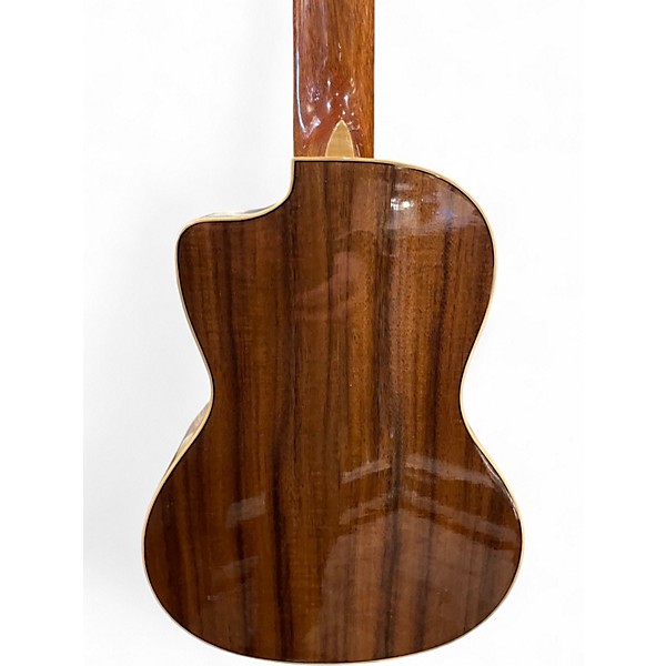 Used Luna Vista Eagle Concert Natural Ukulele