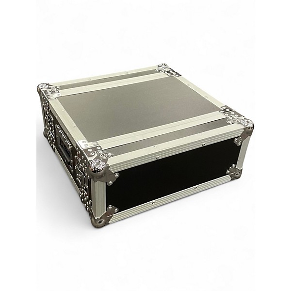 Used Road Runner 4 Space Rack Case Utility Case