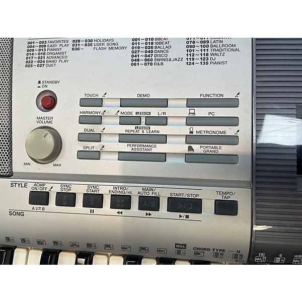 Used Yamaha PSR295 61 Key Portable Keyboard