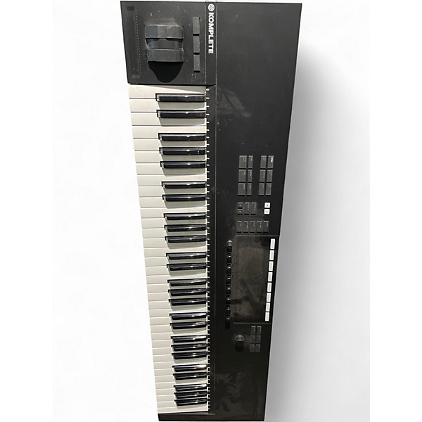 Used Native Instruments Komplete Kontrol S61 MK2 MIDI Controller
