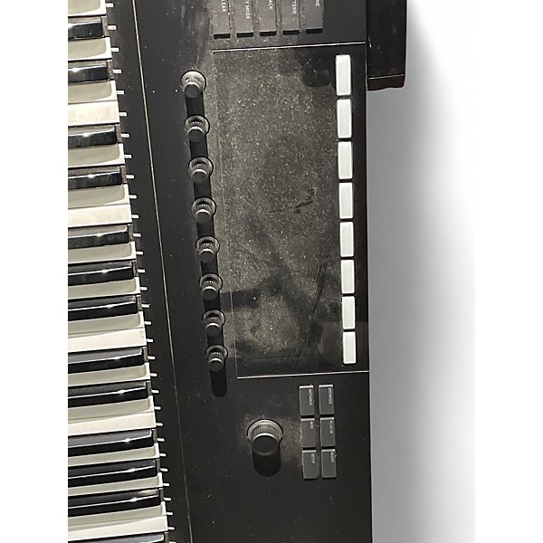 Used Native Instruments Komplete Kontrol S61 MK2 MIDI Controller