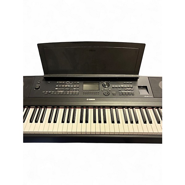 Used Yamaha DGX-670 Stage Piano