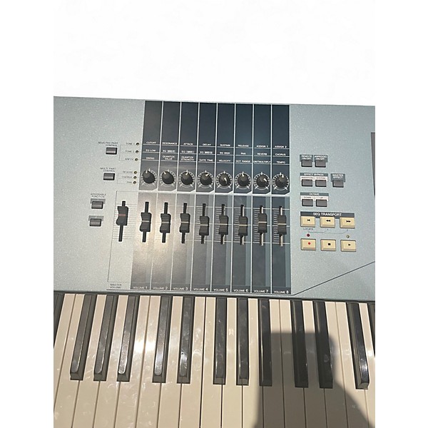 Used Yamaha Motif XS8 88 Key Keyboard Workstation