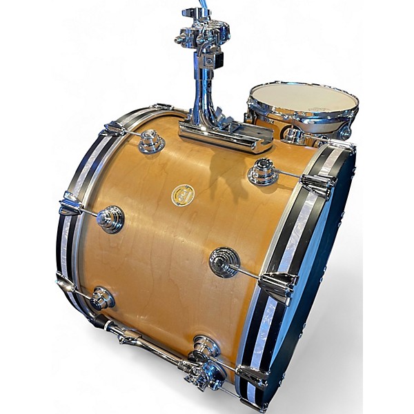 Used DW 3 Piece Collector's Series Maple Gold Badge Maple Drum Kit