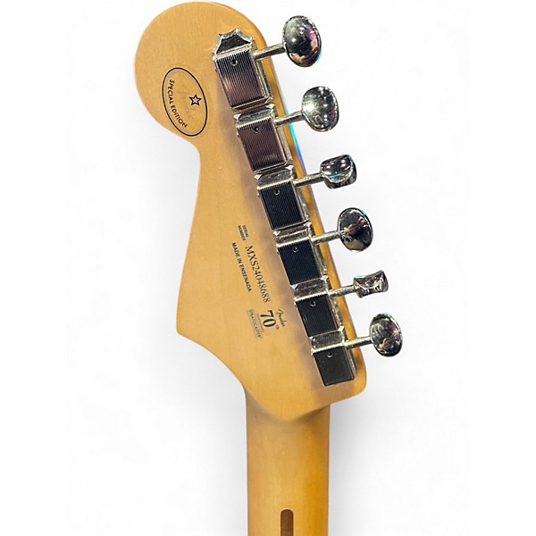 Used Fender PLAYER II STRATOCASTER HSS Red Solid Body Electric Guitar