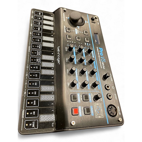 Used Behringer Pro VSmini Synthesizer