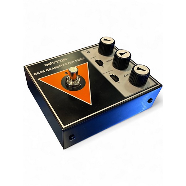 Used Behringer bass brassmaster fuzz Effect Pedal