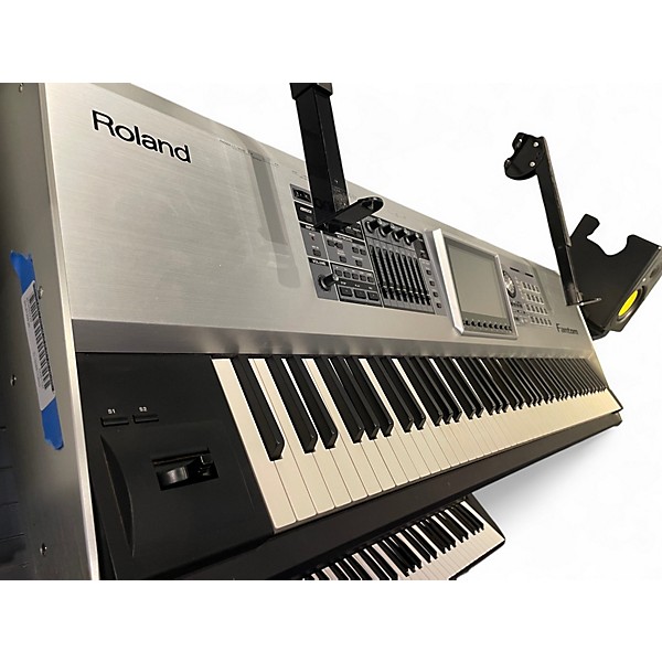 Used Roland Fantom G8 88 Key Keyboard Workstation