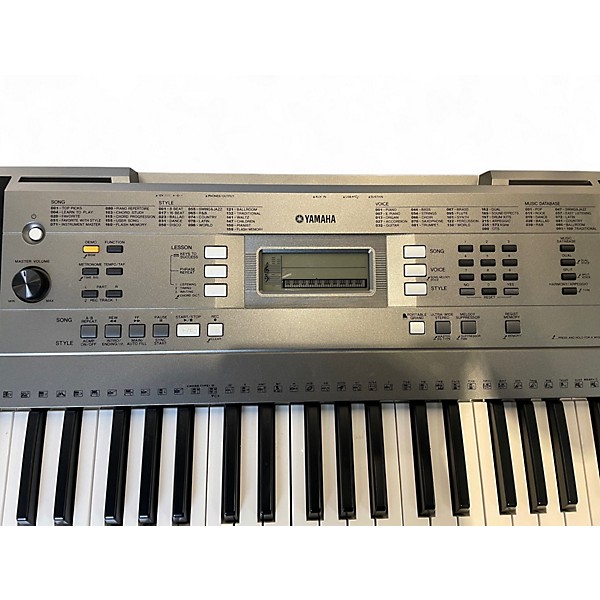 Used Yamaha PSRE353 61 Key Portable Keyboard