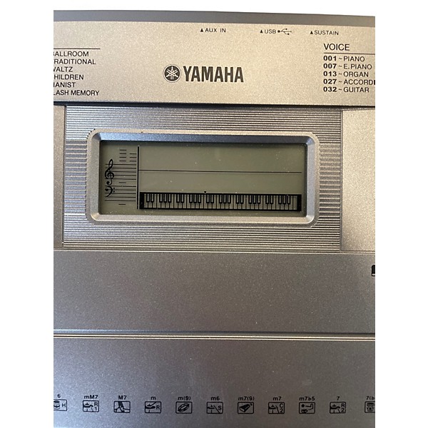 Used Yamaha PSRE353 61 Key Portable Keyboard
