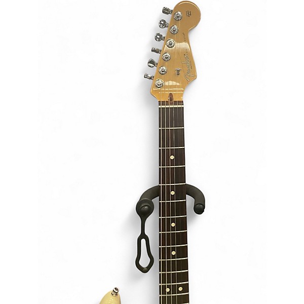 Used 2014 Fender American Standard Stratocaster Olympic White Solid Body Electric Guitar