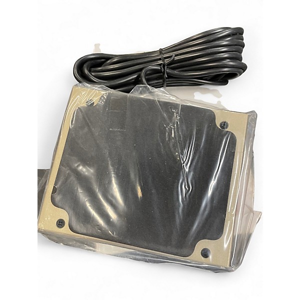 Used Behringer FS112B Pedal