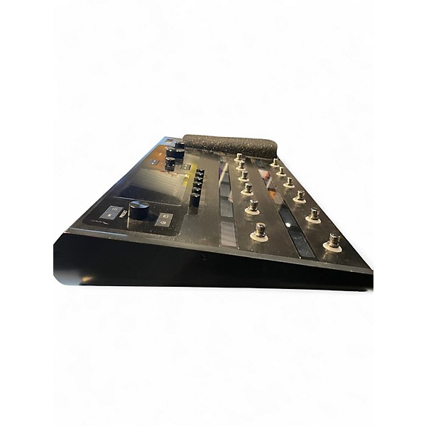 Used Line 6 HELIX Effect Processor