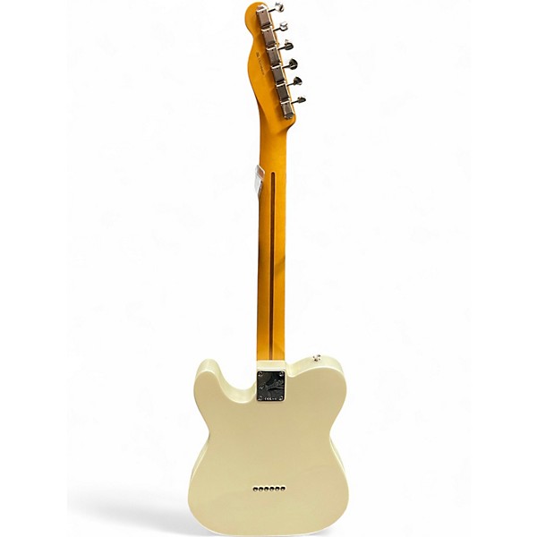 Used Fender AMERICAN PROFESSIONAL CLASSIC  OLYMPIC PEARL Solid Body Electric Guitar