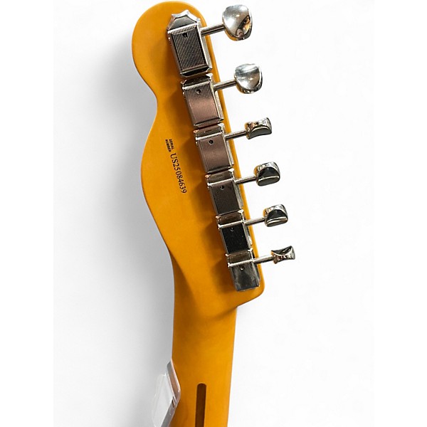 Used Fender AMERICAN PROFESSIONAL CLASSIC  OLYMPIC PEARL Solid Body Electric Guitar