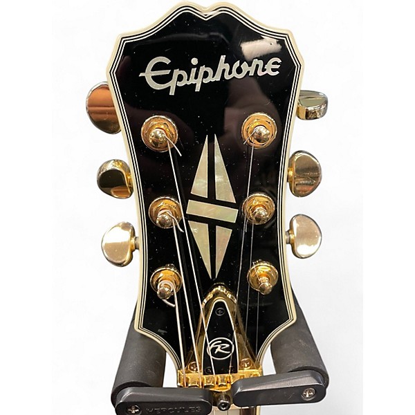 Used 2015 Epiphone Les Paul Custom Alpine White Solid Body Electric Guitar