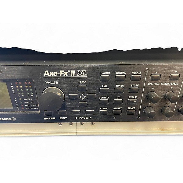 Used Fractal Audio Axe-FX II XL w/ Foot Controller and Road Case  Effect Processor