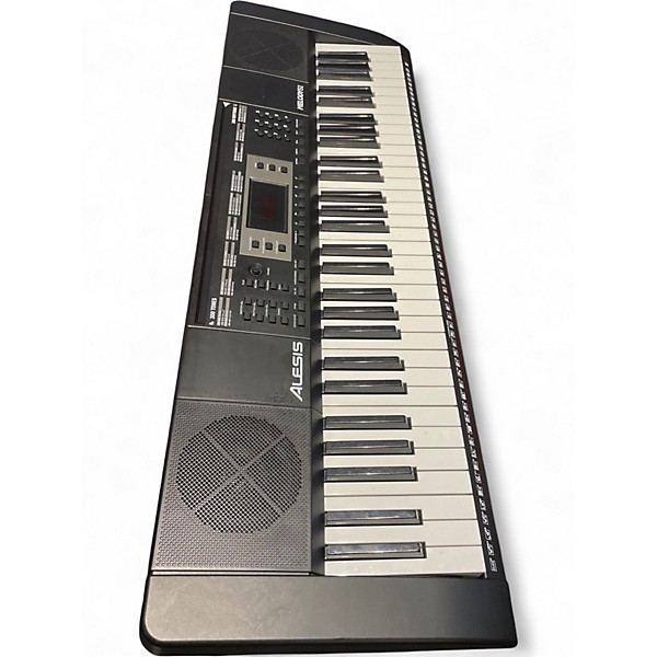 Used Alesis melody 61 mk 2 Keyboard Workstation