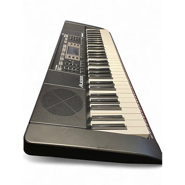 Used Alesis melody 61 mk 2 Keyboard Workstation