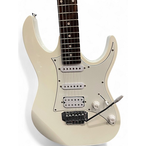 Used Ibanez Gio GS09U Arctic White Solid Body Electric Guitar
