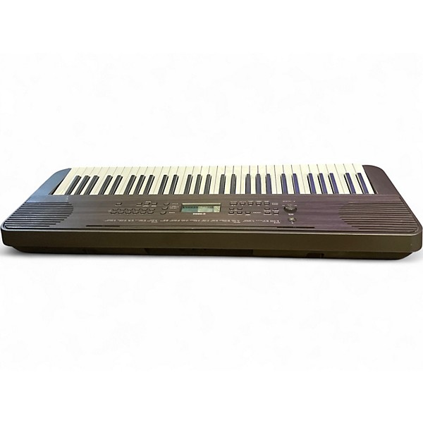 Used Yamaha PSR-E360DW Portable Keyboard