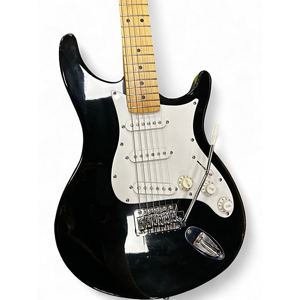 Used Behringer Electric Guitar Black Stratocaster Triple Single Coil BLACK Solid Body Electric Guitar