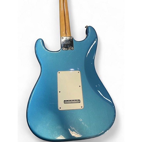 Used Fender American Elite Stratocaster Blue Solid Body Electric Guitar