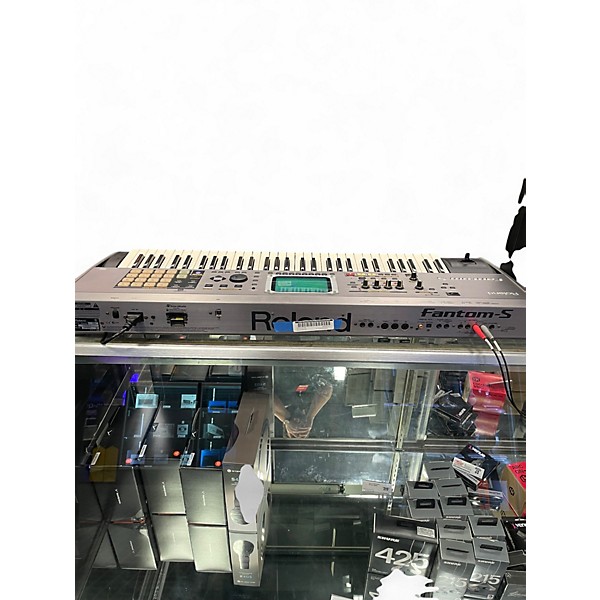 Used Roland Fantom-S Synthesizer