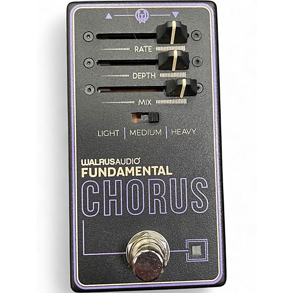 Used Walrus Audio FUNDAMENTAL CHORUS  Effect Pedal