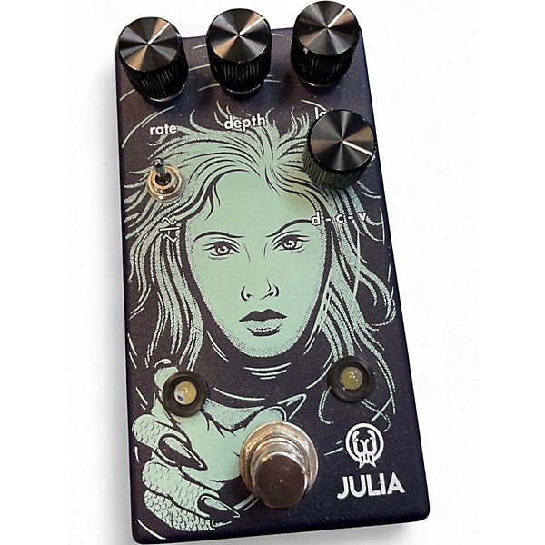 Used Walrus Audio Julia Analog Chorus Effect Pedal