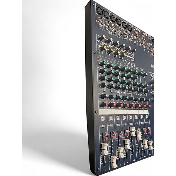 Used Yamaha MG124C DJ Mixer