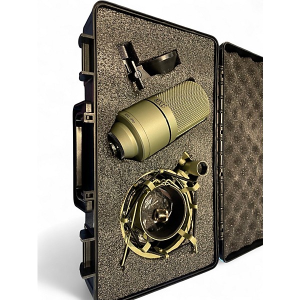 Used 2010s MXL MXL 990 Condenser Microphone