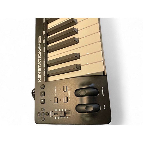 Used M-Audio KEYSTATION 61 III