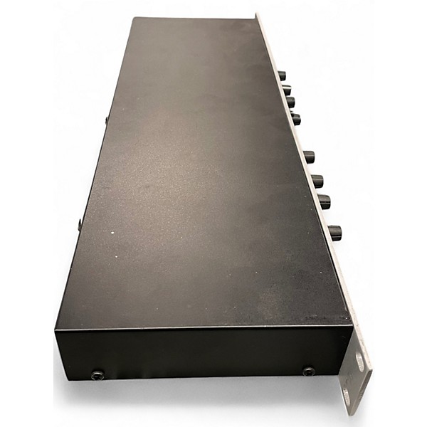 Used dbx 223XS Stereo 2-Way/Mono 3-Way Crossover