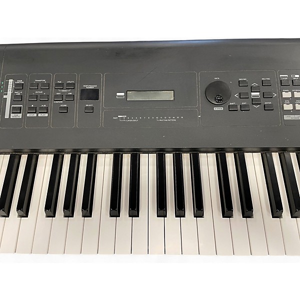 Used Yamaha MX88 Synthesizer